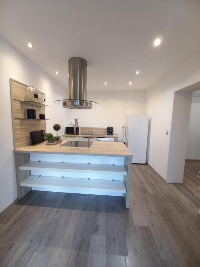Butrone Sarrola Apartment *